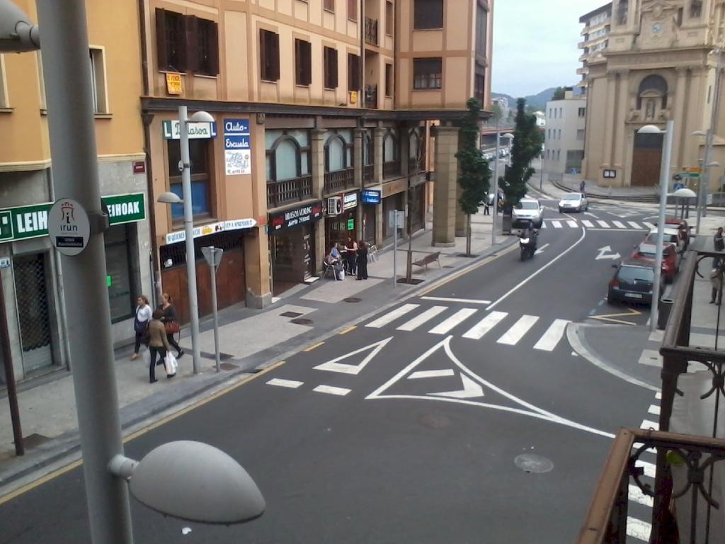 Pension Gema Irun Exterior foto