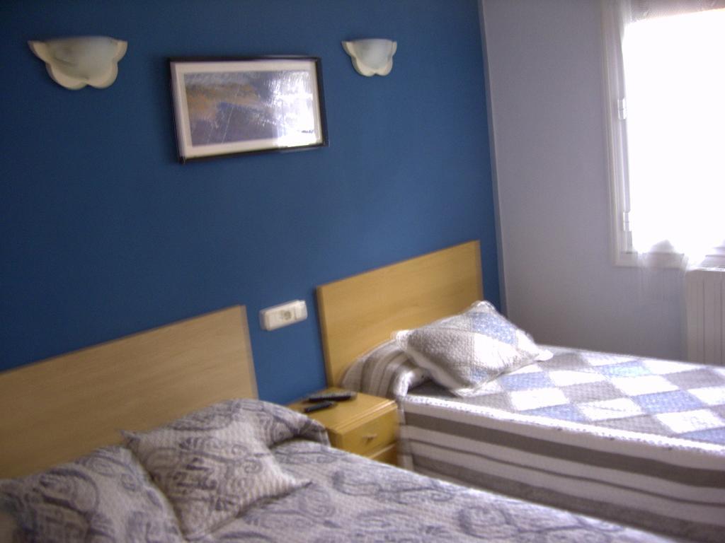 Pension Gema Irun Cameră foto